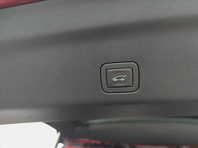 2025 GMC Yukon XL Elevation