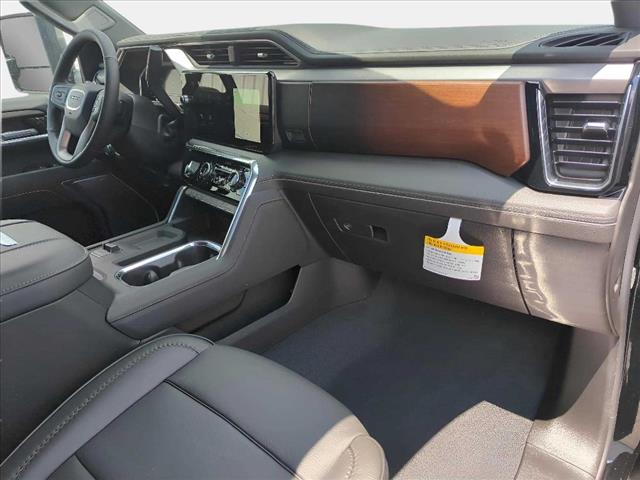 2025 GMC Sierra 2500HD Denali