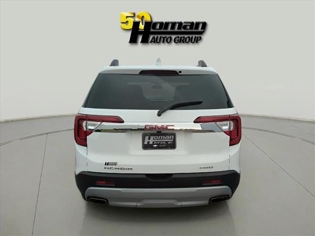 2023 GMC Acadia SLT