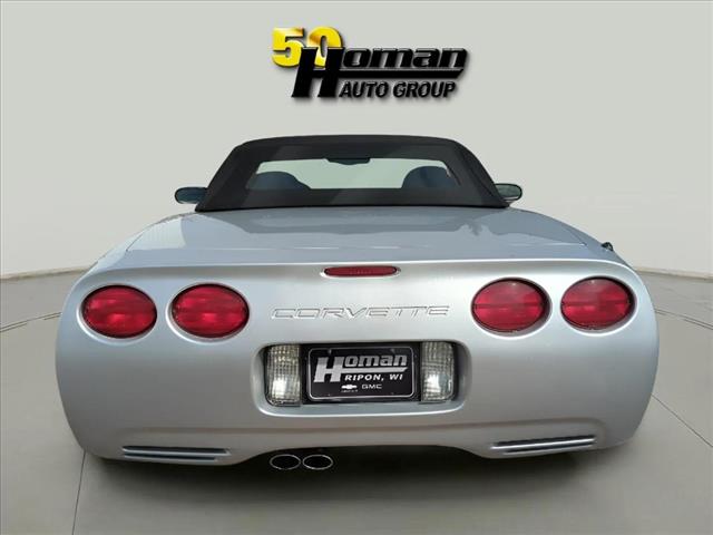 2002 Chevrolet Corvette Base
