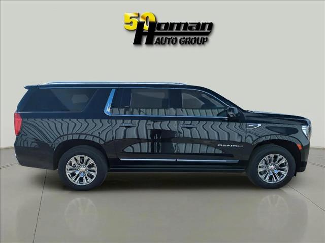 2022 GMC Yukon XL Denali