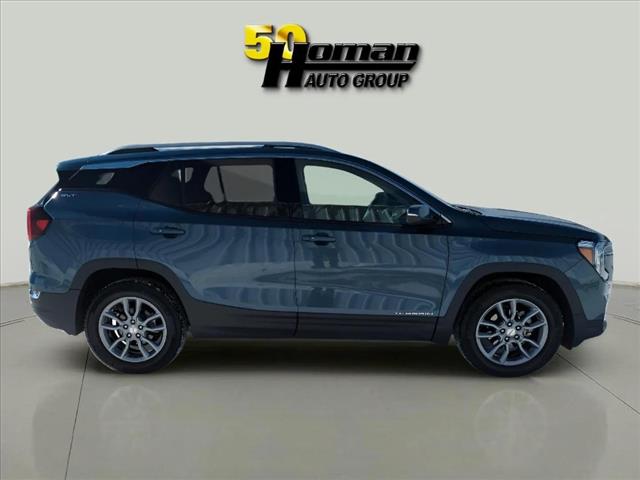 2024 GMC Terrain SLT