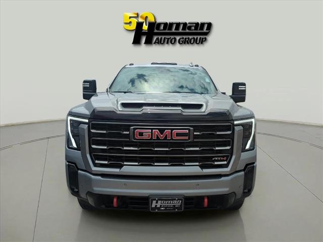 2025 GMC Sierra 2500HD AT4
