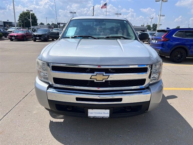2011 Chevrolet Silverado 1500 Work Truck - Photo 10