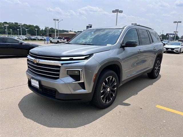 2024 Chevrolet Traverse LT - Photo 10