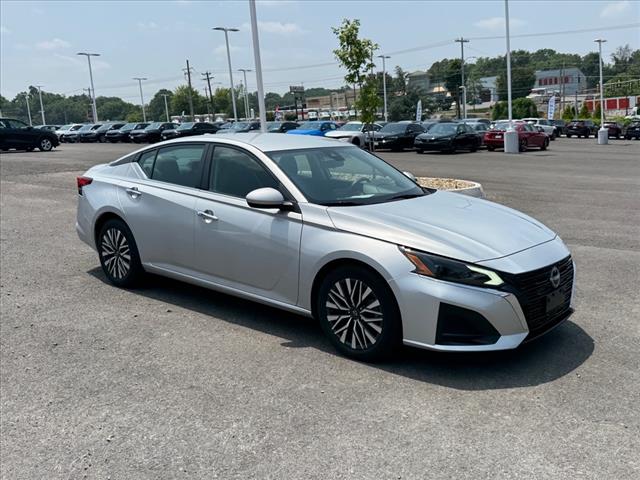 2023 Nissan Altima 2.5 SV - Photo 10