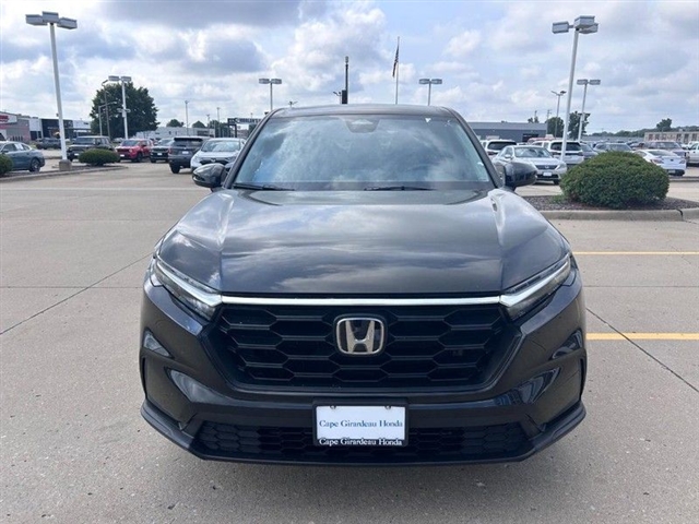 2025 Honda CR-V LX - Photo 10