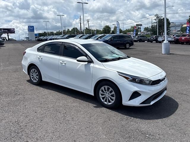 2022 Kia Forte FE - Photo 10