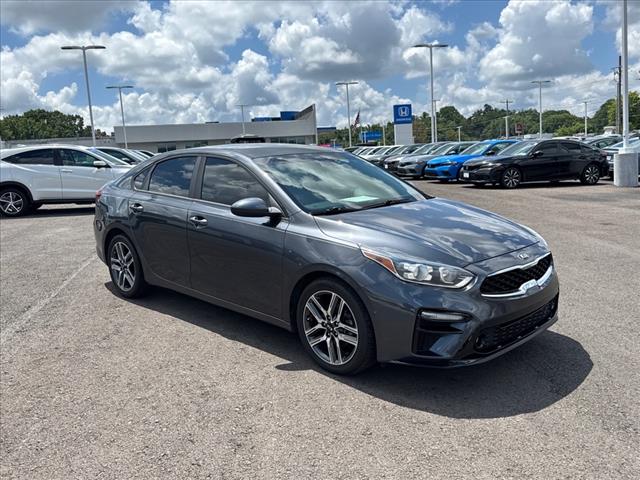 2019 Kia Forte S - Photo 10