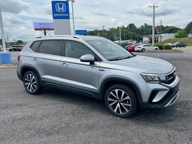 2024 Volkswagen Taos SE - Photo 10