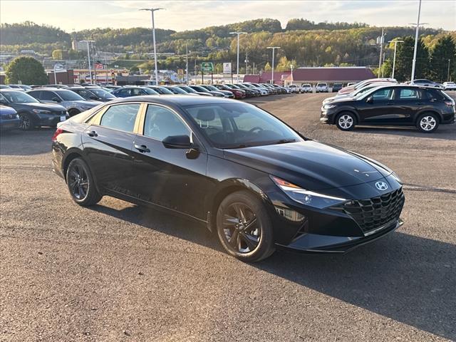 2023 Hyundai ELANTRA SEL - Photo 10