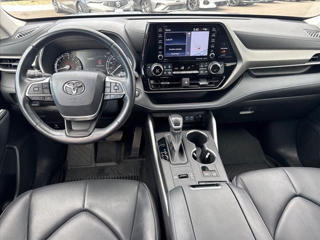 2022 Toyota Highlander XLE - Photo 10