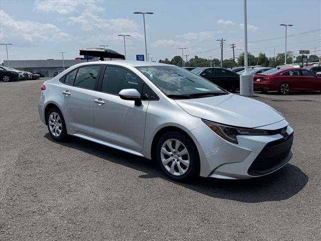2023 Toyota Corolla LE - Photo 10