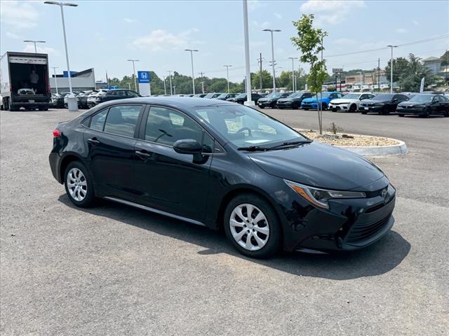 2023 Toyota Corolla LE - Photo 10