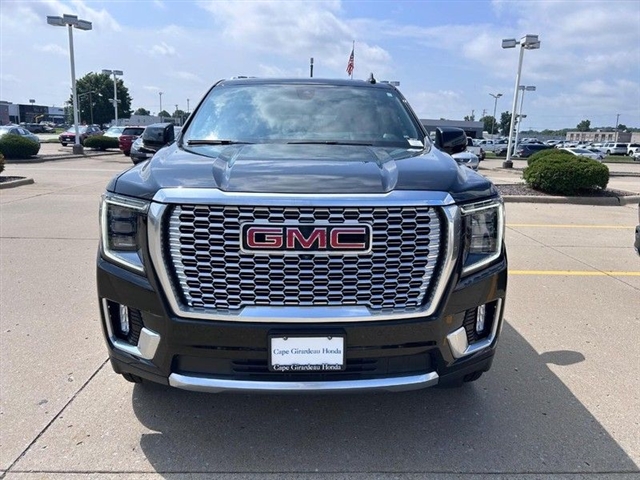 2021 GMC Yukon XL Denali - Photo 11