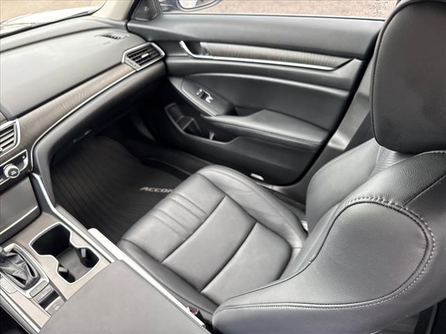 2022 Honda Accord EX-L - Photo 11
