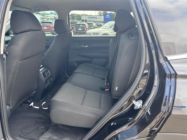 2025 Honda CR-V LX - Photo 11