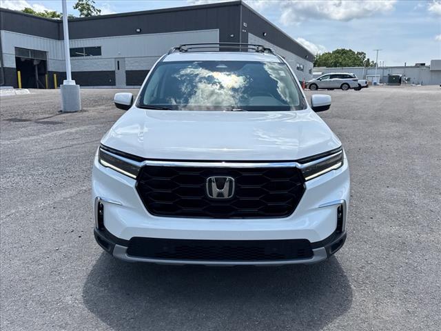 2023 Honda Pilot Touring - Photo 11