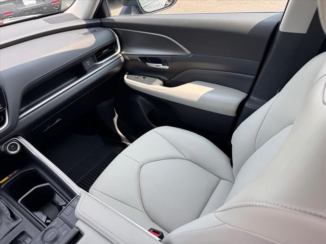 2024 Toyota Grand Highlander XLE - Photo 11