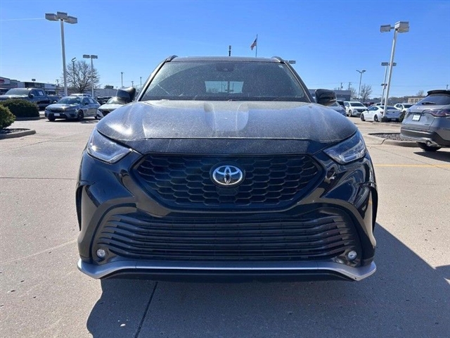 2021 Toyota Highlander XSE - Photo 11