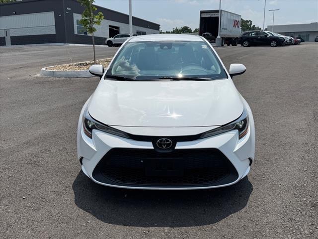 2022 Toyota Corolla LE - Photo 11
