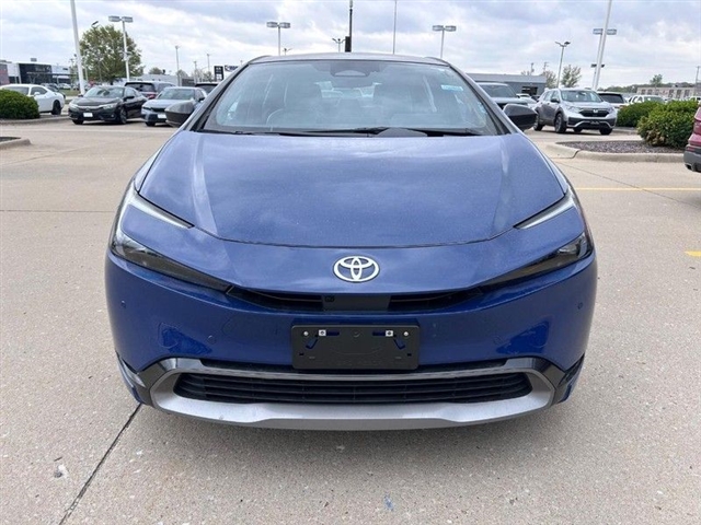 2024 Toyota Prius Limited - Photo 11
