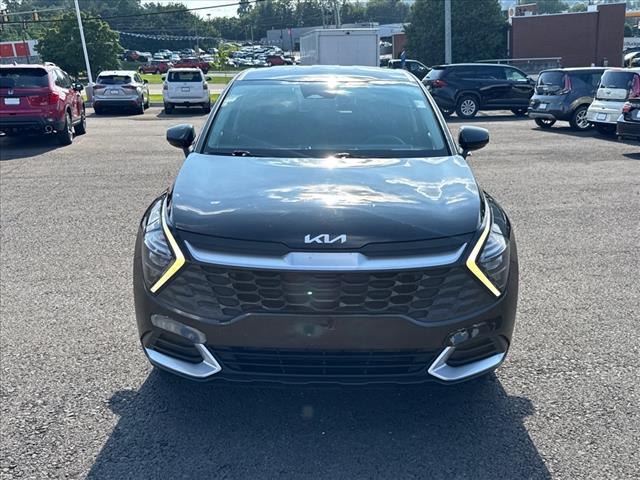 2023 Kia Sportage LX - Photo 11