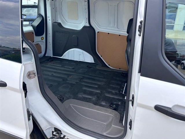 2022 Ford Transit Connect XL - Photo 11