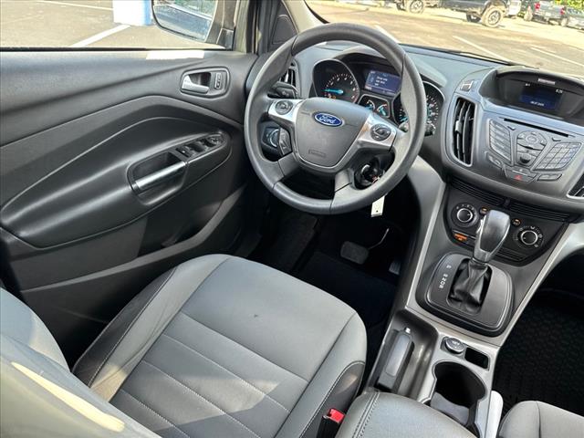 2015 Ford Escape SE - Photo 12