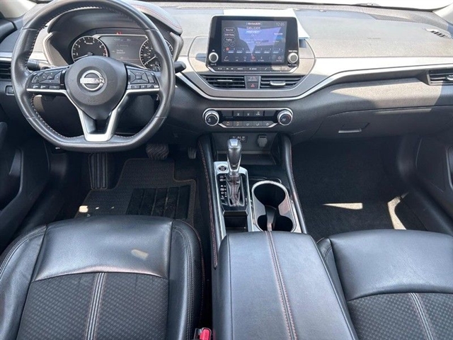 2023 Nissan Altima 2.5 SR - Photo 12