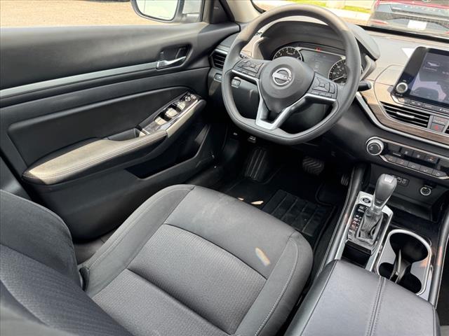 2023 Nissan Altima 2.5 SV - Photo 12