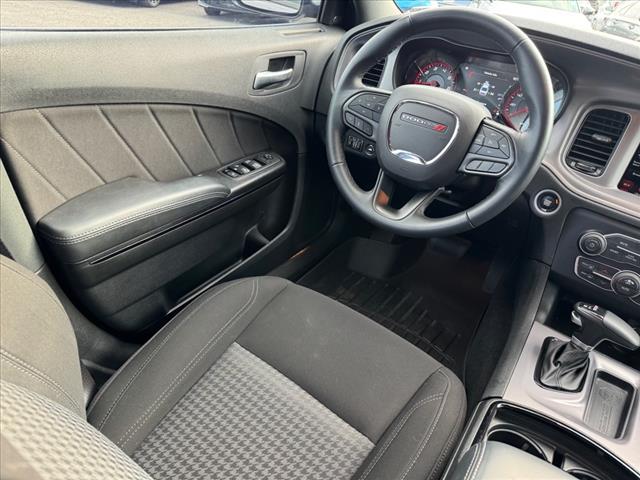 2023 Dodge Charger SXT - Photo 12