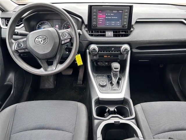 2019 Toyota RAV4 Hybrid LE - Photo 12