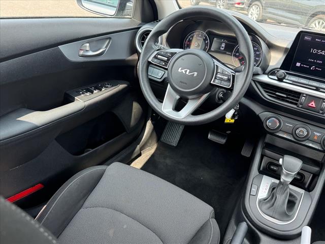 2023 Kia Forte LXS - Photo 12