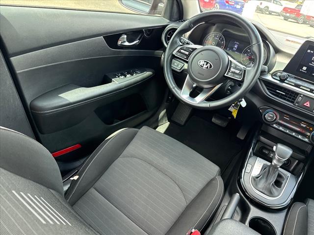 2019 Kia Forte S - Photo 12
