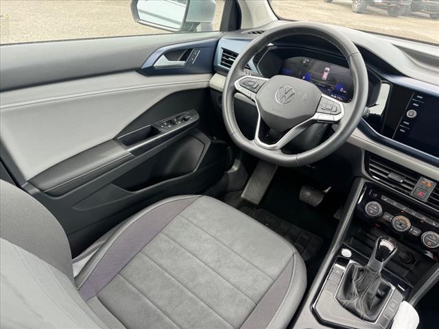 2024 Volkswagen Taos SE - Photo 12