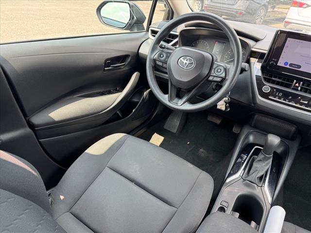 2023 Toyota Corolla LE - Photo 12