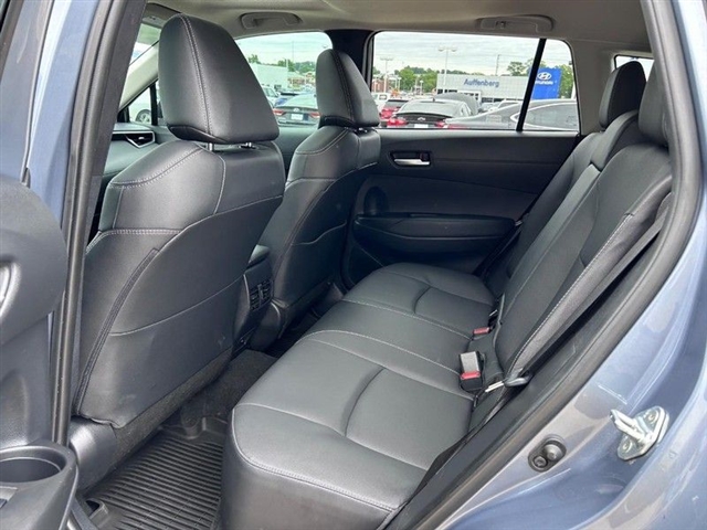 2022 Toyota Corolla Cross XLE - Photo 12