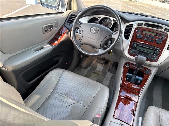 2004 Toyota Highlander Limited - Photo 12
