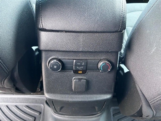 2018 Ford Explorer XLT - Photo 13