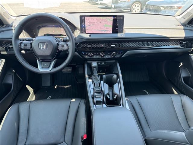 2025 Honda Accord Hybrid Touring - Photo 13