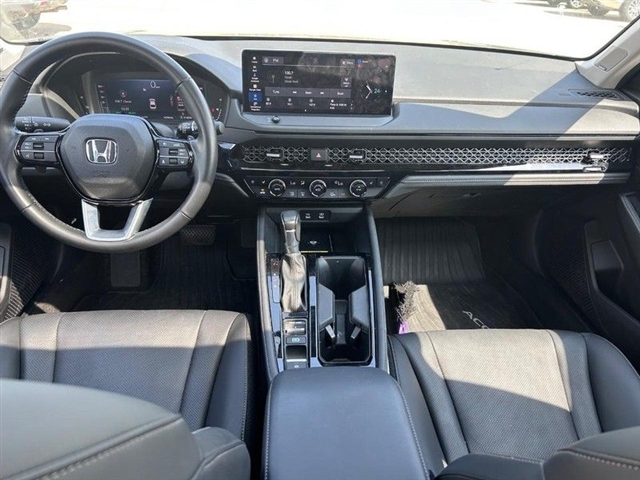 2023 Honda Accord Hybrid Touring - Photo 13