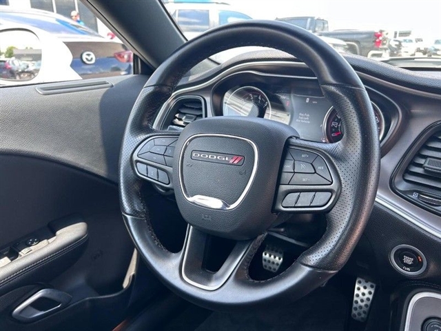 2022 Dodge Challenger R/T - Photo 13
