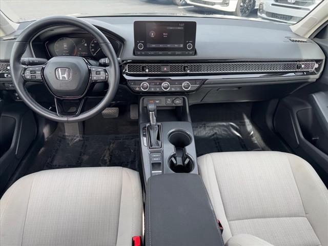2024 Honda Civic EX - Photo 13