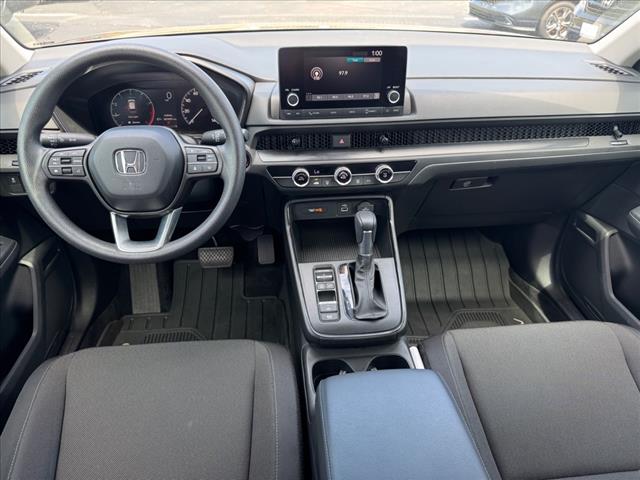 2025 Honda CR-V LX - Photo 13