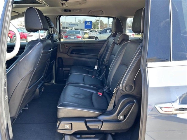 2023 Honda Odyssey Elite - Photo 13