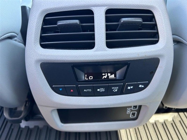 2021 Honda Pilot EX-L - Photo 13