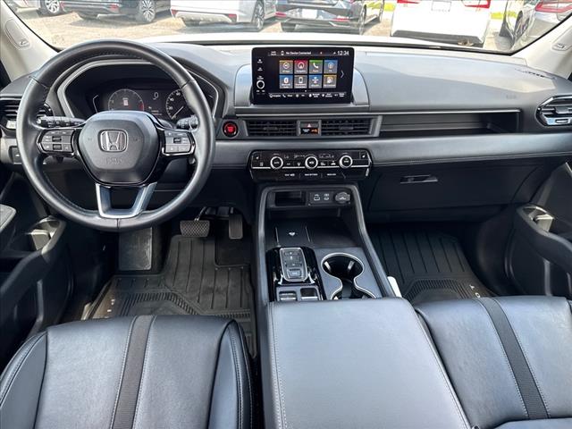 2023 Honda Pilot Touring - Photo 13