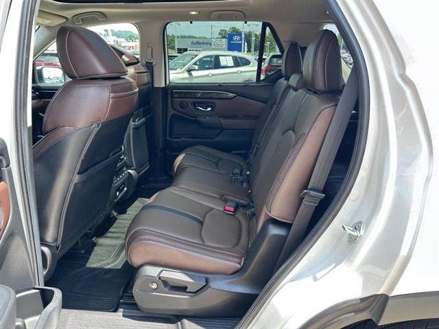 2023 Honda Pilot Elite - Photo 13