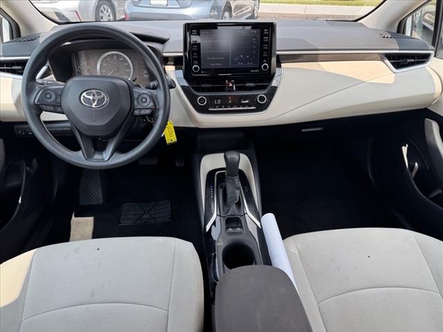 2022 Toyota Corolla LE - Photo 13